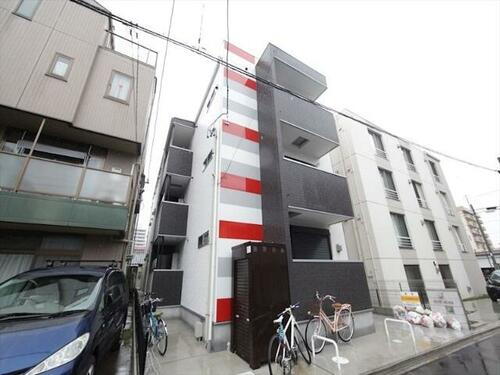 愛知県名古屋市北区石園町３丁目 3階建