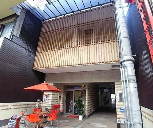 京都府京都市中京区壬生馬場町 8階建