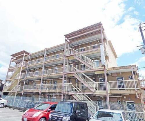 京都府京都市上京区下ノ森通仁和寺街道下る鳳瑞町 築45年10ヶ月 4階建