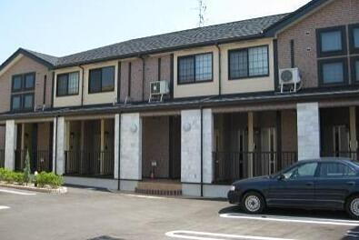 大阪府堺市東区日置荘田中町 2階建