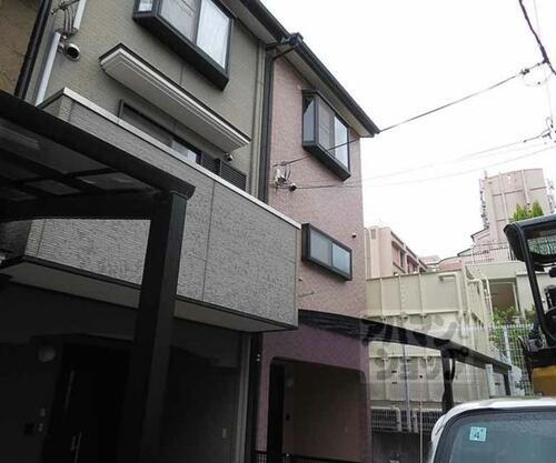京都府京都市中京区西ノ京小堀池町 3階建 築24年