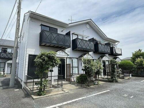 愛知県稲沢市平和町嫁振 テラスハウス