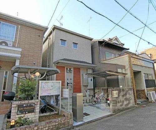 京都府京都市右京区西京極西大丸町 築14年4ヶ月 2階建