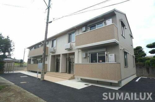 熊本県熊本市中央区黒髪６丁目  2階建