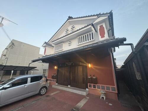 兵庫県三木市志染町西自由が丘１丁目 賃貸アパート