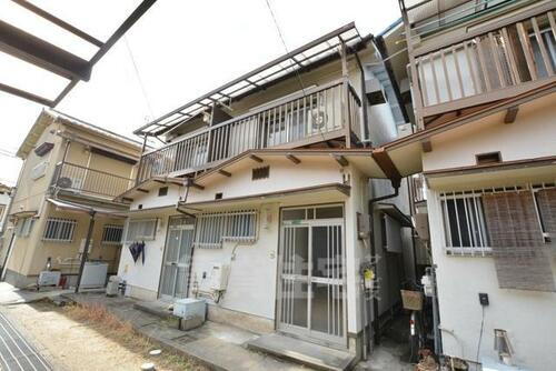 兵庫県伊丹市荻野西２丁目 テラスハウス