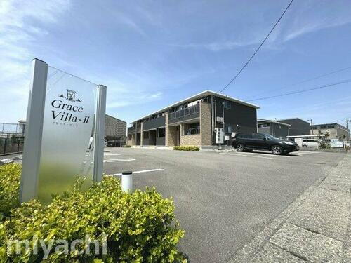 徳島県徳島市金沢２丁目 築8年7ヶ月 2階建