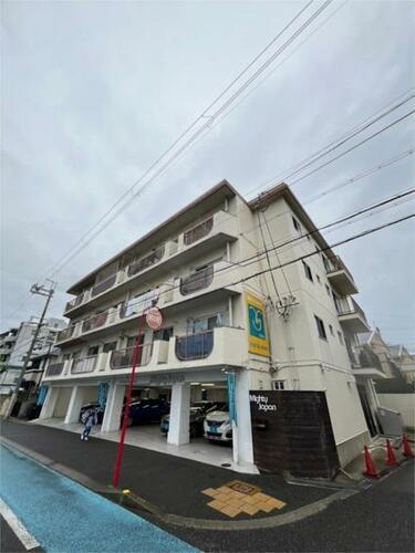 兵庫県尼崎市武庫之荘２丁目 4階建