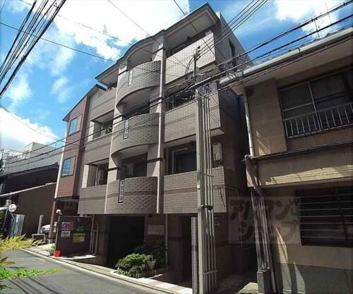 京都府京都市中京区黒門通三条下る下一文字町 築31年10ヶ月 4階建