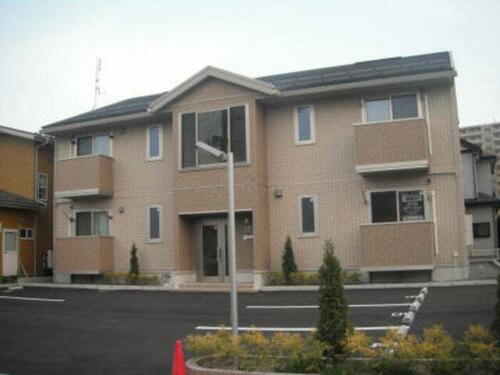 秋田県秋田市山王中島町 賃貸アパート