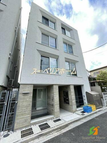 東京都文京区白山２丁目 築5年2ヶ月 地上4階地下1階建