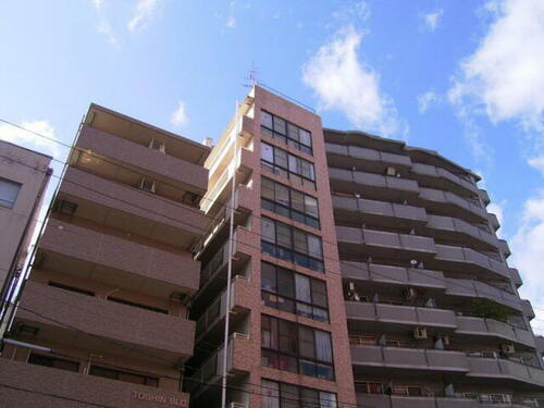 鯉川マンション