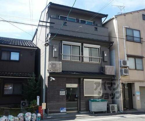 京都府京都市東山区本町７丁目 築10年2ヶ月 3階建