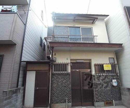 西京極大門町１２－６１貸家 2階建