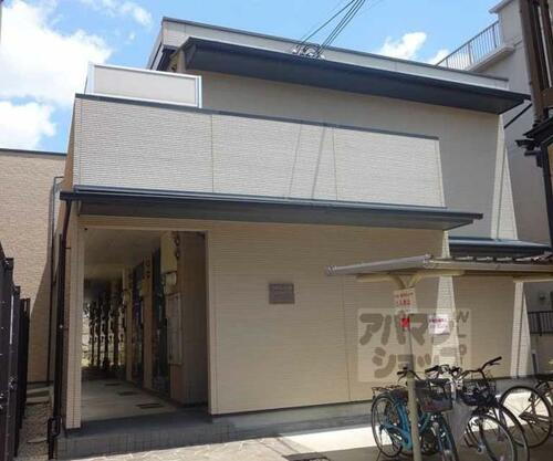 京都府京都市下京区新町通正面下る平野町 築20年8ヶ月 2階建