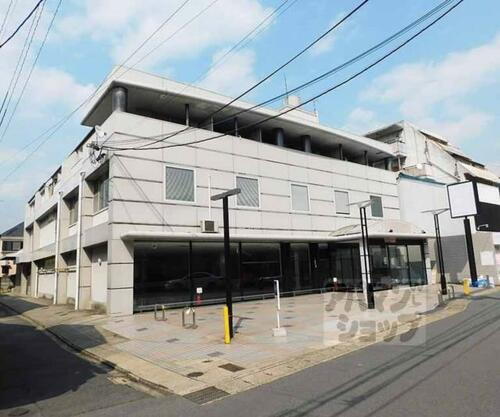 ラクティー大宅 3階建