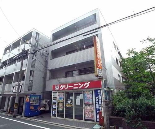 京都府京都市中京区三条大宮町 4階建