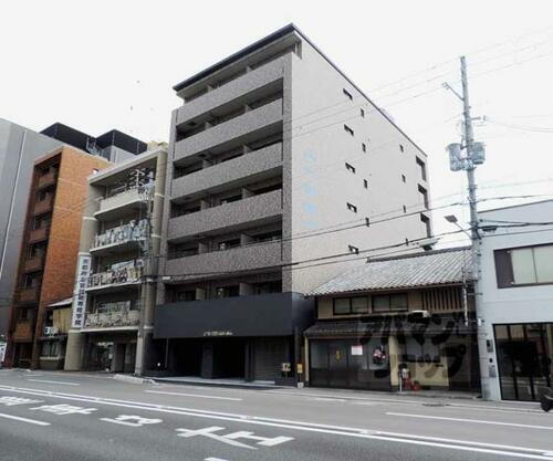 京都府京都市下京区大宮通五条下る南門前町 7階建