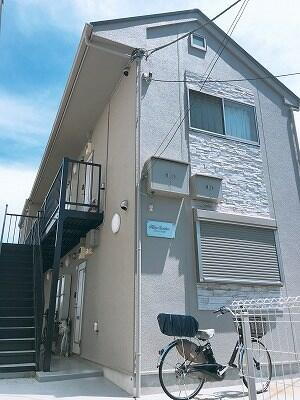 神奈川県横浜市金沢区富岡西２丁目 2階建 築17年2ヶ月