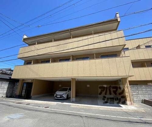京都府長岡京市神足２丁目 3階建