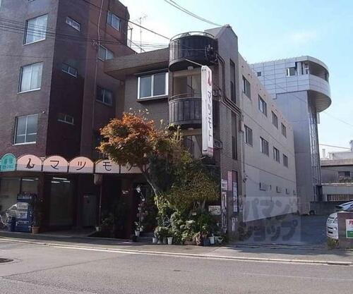 京都府京都市右京区西院日照町 築40年1ヶ月 3階建