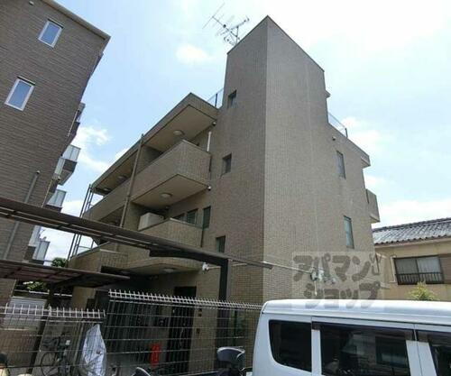 京都府京都市右京区西院坤町 築18年11ヶ月 3階建