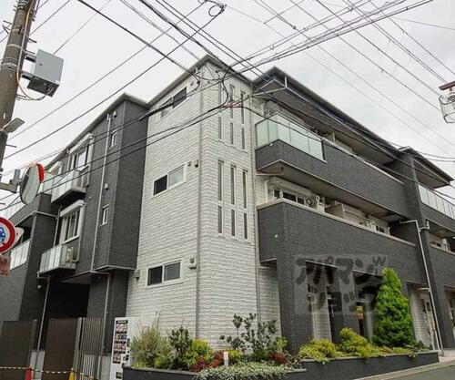 京都府京都市山科区竹鼻竹ノ街道町 3階建 築8年9ヶ月