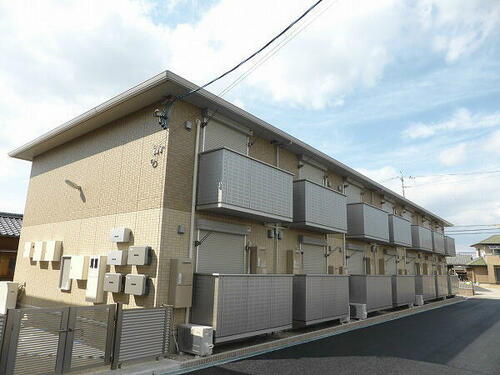 ヴィラ小山 2階建