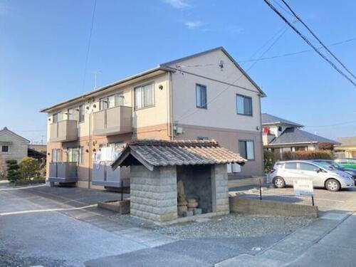 グレイスコート 2階建