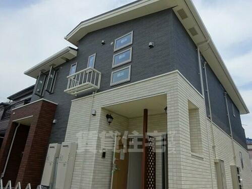 ディーズ・エスポワール 外観