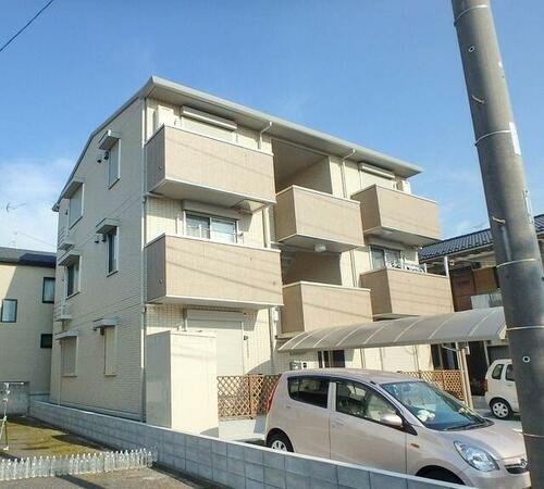 埼玉県越谷市蒲生旭町 築10年11ヶ月 3階建