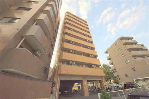 レジデンスカープ名古屋 11階建