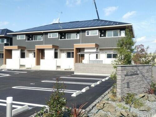 愛媛県松山市北土居１丁目 賃貸アパート