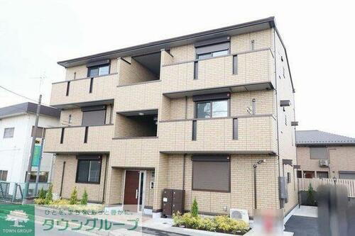 東京都三鷹市新川２丁目 3階建 築2年9ヶ月