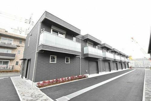東京都三鷹市北野３丁目 2階建 築4年11ヶ月
