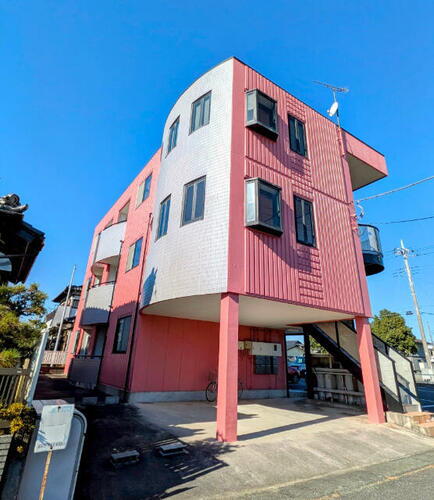 茨城県高萩市本町３丁目 賃貸マンション