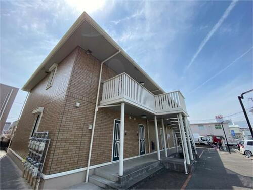 兵庫県姫路市飾磨区野田町 2階建
