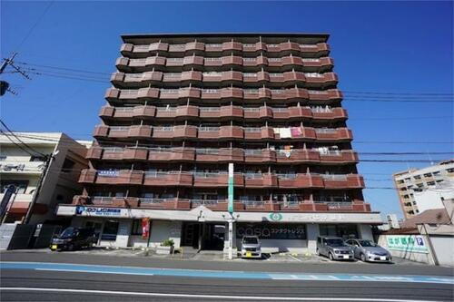 アルシュアベニール城野 10階建