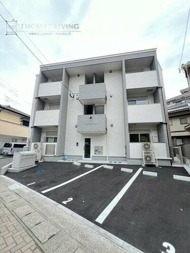 ｉｌｕｓｉｏｎ下曽根 3階建