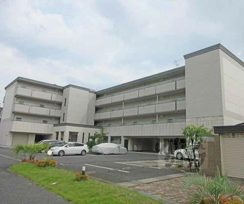 ルーミネス芦谷三番館 4階建
