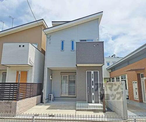 竹田七瀬川町貸家 2階建