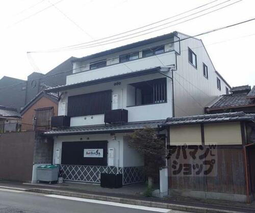 京都府京都市下京区間之町通上珠数屋町下る打越町 3階建