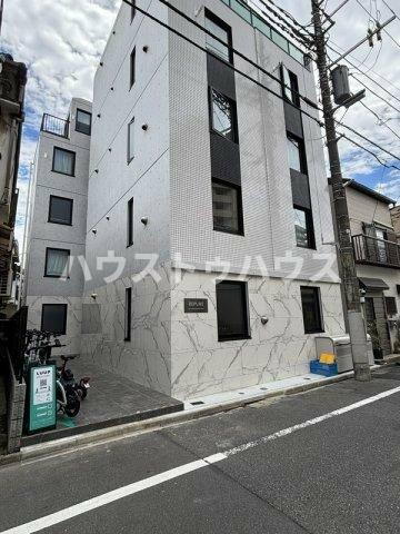 東京都足立区千住４丁目  5階建