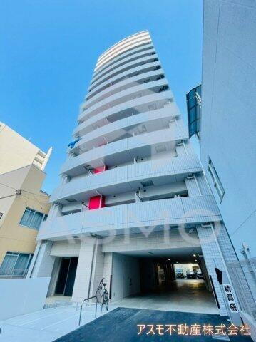大阪府大阪市北区中崎１丁目 15階建