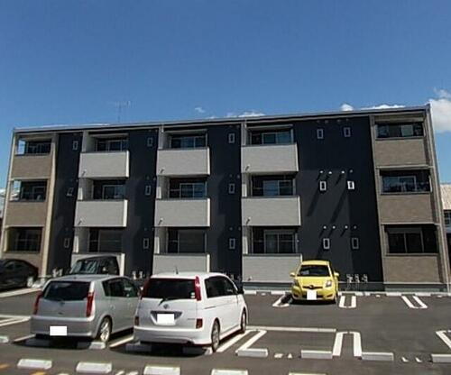 熊本県熊本市中央区坪井５丁目 3階建 築13年10ヶ月