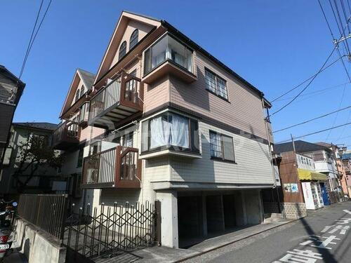 千葉県市川市鬼高２丁目 築34年10ヶ月 3階建