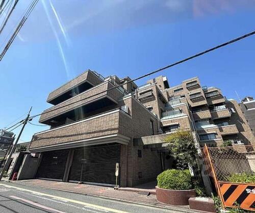 京都府京都市中京区高倉通竹屋町上る坂本町 6階建 築37年9ヶ月