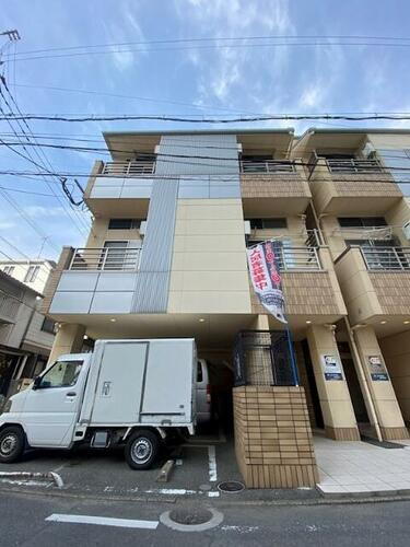 福岡県福岡市中央区清川３丁目 4階建