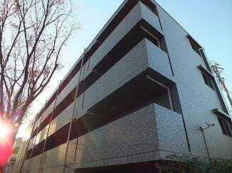 東京都世田谷区北烏山９丁目 4階建 築13年6ヶ月