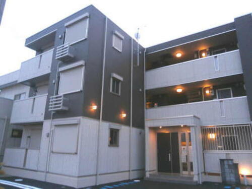 神奈川県高座郡寒川町倉見 賃貸アパート